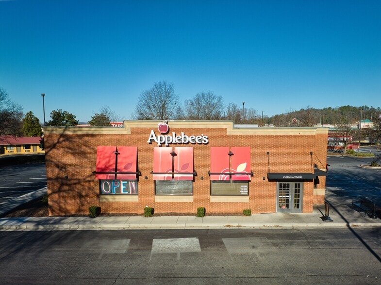 More Photos Of 185 Cherokee Pl, Cartersville Restaurant For Sale