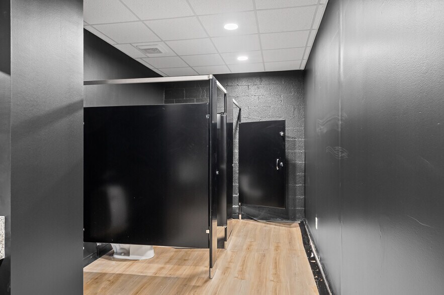 More Photos Of 14629 E Wade Hampton Blvd, Greer Freestanding For Sale