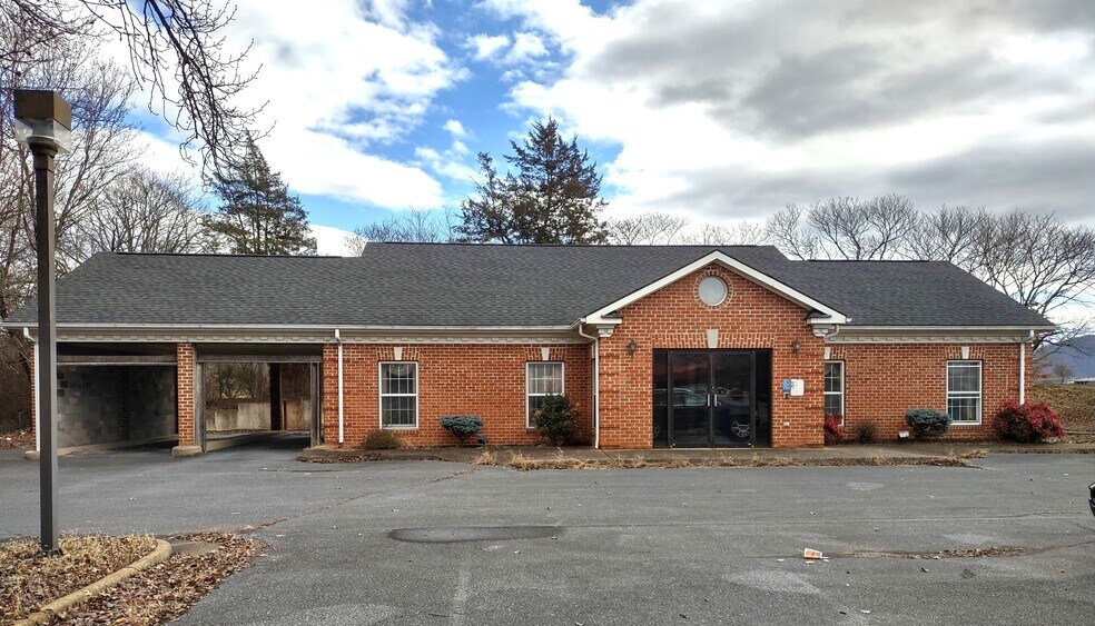 More Photos Of 14830 Spotswood Trl, Elkton Restaurant For Sale