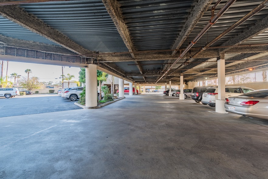 More Photos Of 12828 Harbor Blvd, Garden Grove Medical For Lease