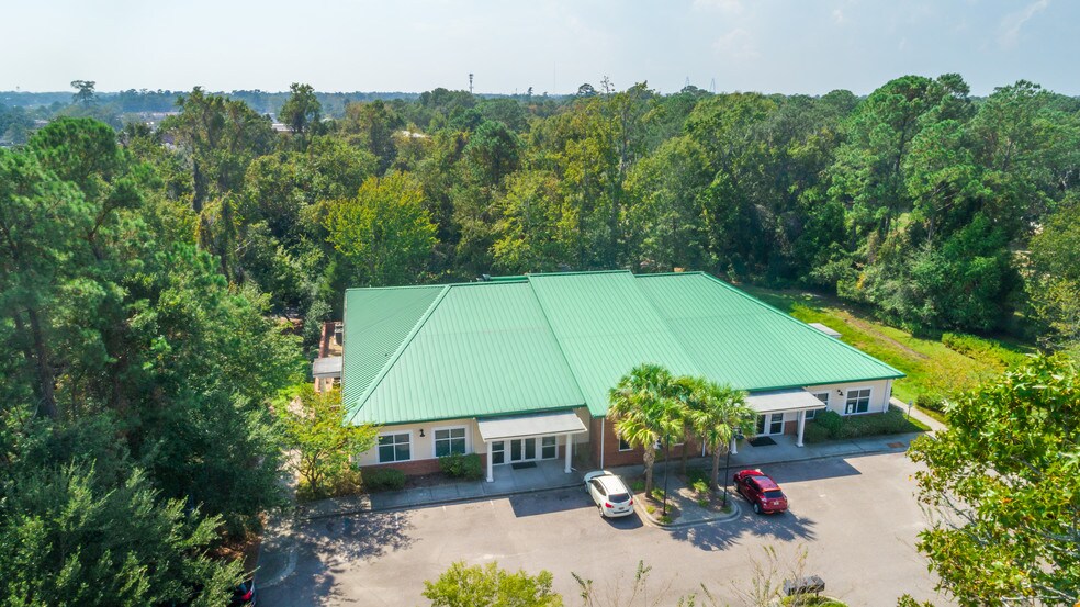 More Photos Of 897 Von Kolnitz Rd, Mount Pleasant Medical For Lease