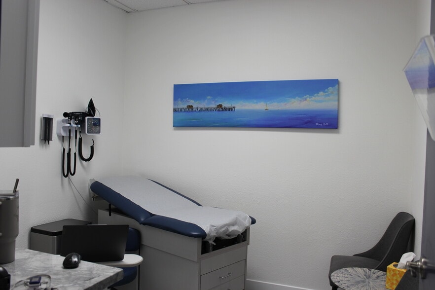 More Photos Of 665 Camino de los Mares, San Clemente Medical For Sale