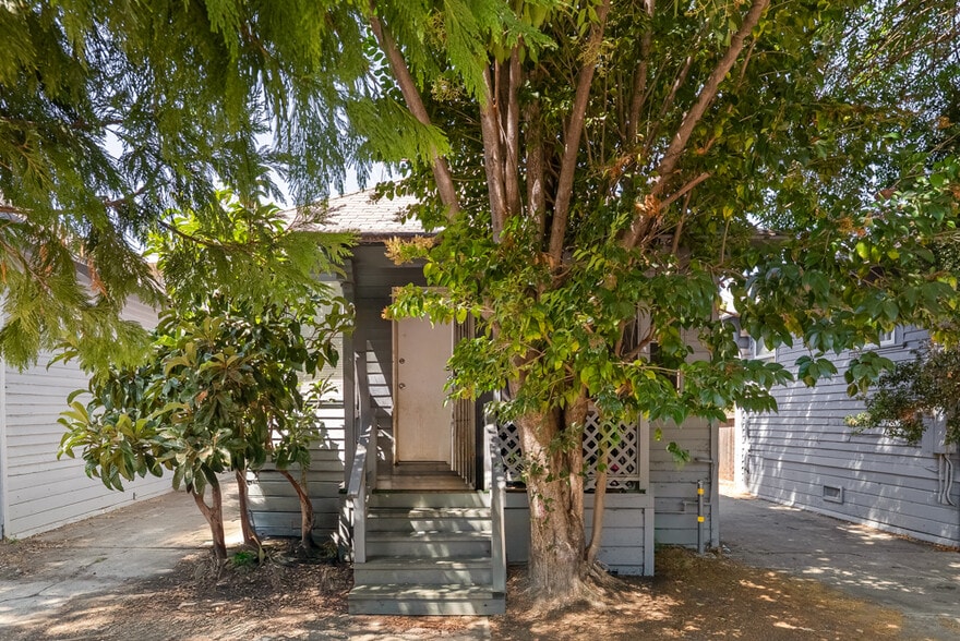 More Photos Of 16005 Mateo St, San Leandro Apartments For Sale