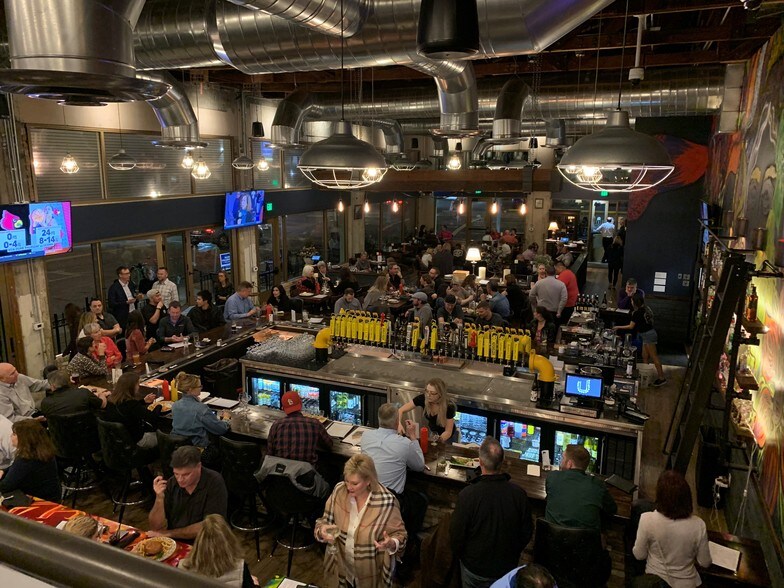 More Photos Of 341-345 W Van Buren St, Phoenix Storefront For Sale