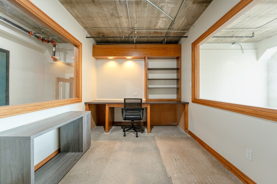 More Photos Of 20 NW 13th St, Oklahoma City Loft Creative Space For Lease