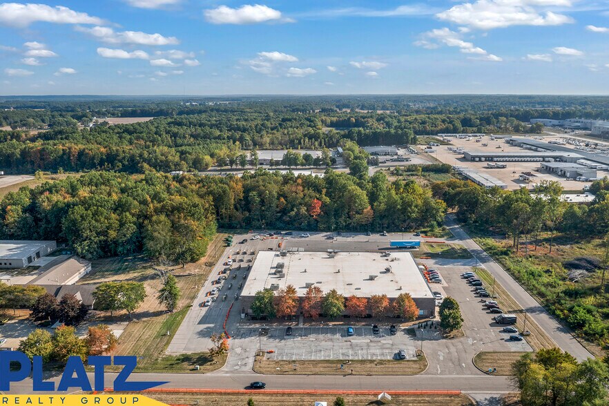 More Photos Of 12111 Debartolo Dr, North Jackson Industrial For Lease