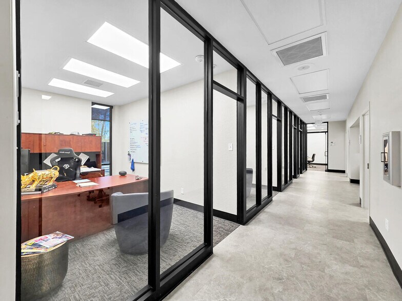 More Photos Of 3410 I-10 W, Orange Office For Sale