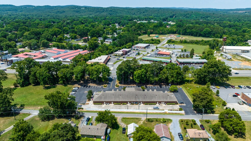 More Photos Of 6000 Joe Frank Harris Pky NW, Adairsville Healthcare For Lease