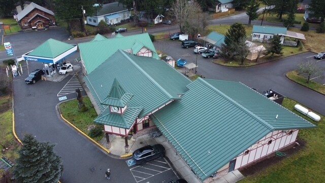 More Photos Of 7797 Silver Lake Rd, Maple Falls Service Station For Sale