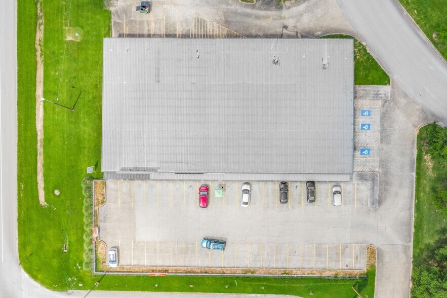 More Photos Of 840 W Gibson St, Jasper Unknown For Sale