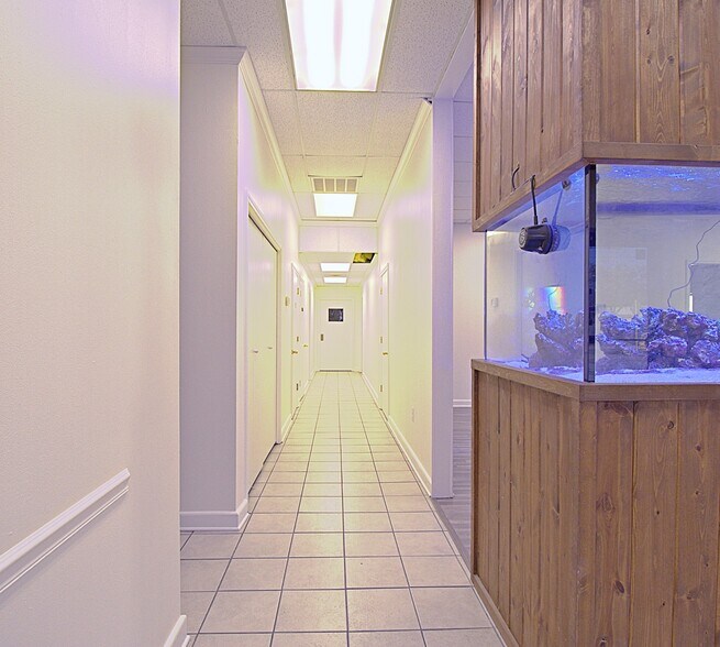 More Photos Of 18025 W Little York Rd, Katy Flex For Sale