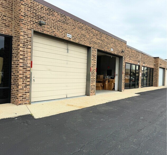 More Photos Of 4800-4824 W 129th St, Alsip Warehouse For Lease