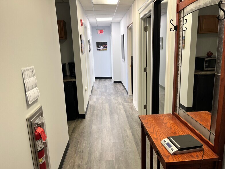 More Photos Of 1155 W Route 72, Manahawkin Office For Lease