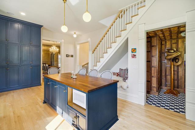 More Photos Of 220 Saint Lawrence Ave, Janesville Storefront Retail Residential For Sale