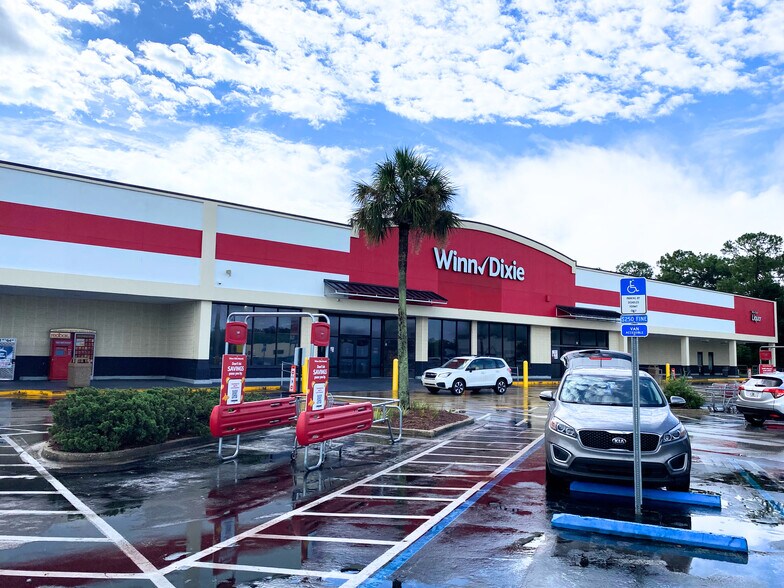 Primary Photo Of 805-907 S State Road 19, Palatka Unknown For Lease