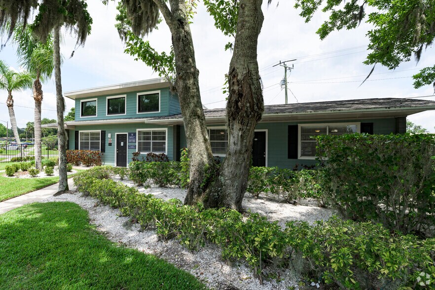 More Photos Of 1400 S Nova Rd, Daytona Beach Apartments For Sale