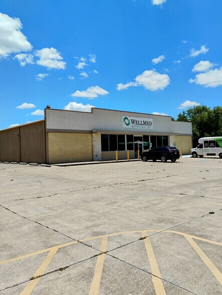 Primary Photo Of 3809 W Business 83, Harlingen General Retail For Sale