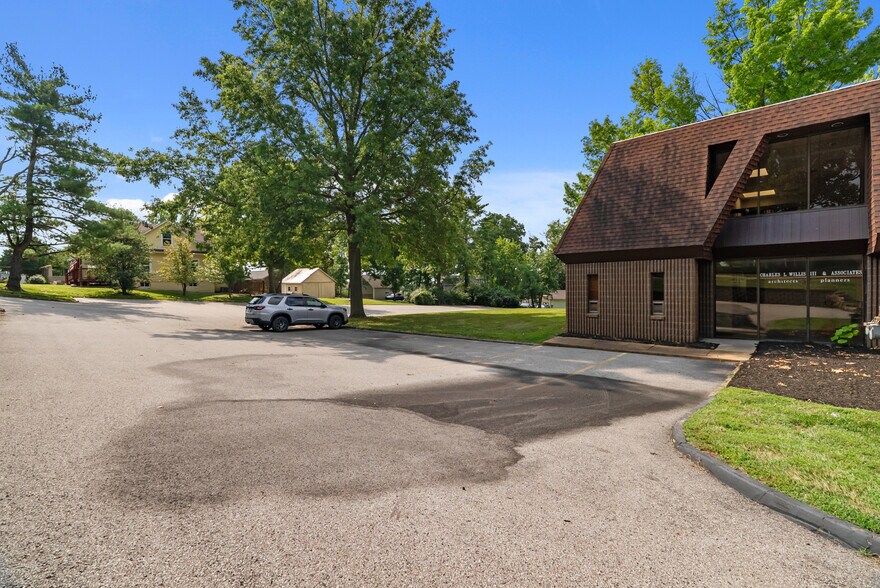 More Photos Of 112-116 Holloway Rd, Ballwin Office For Sale