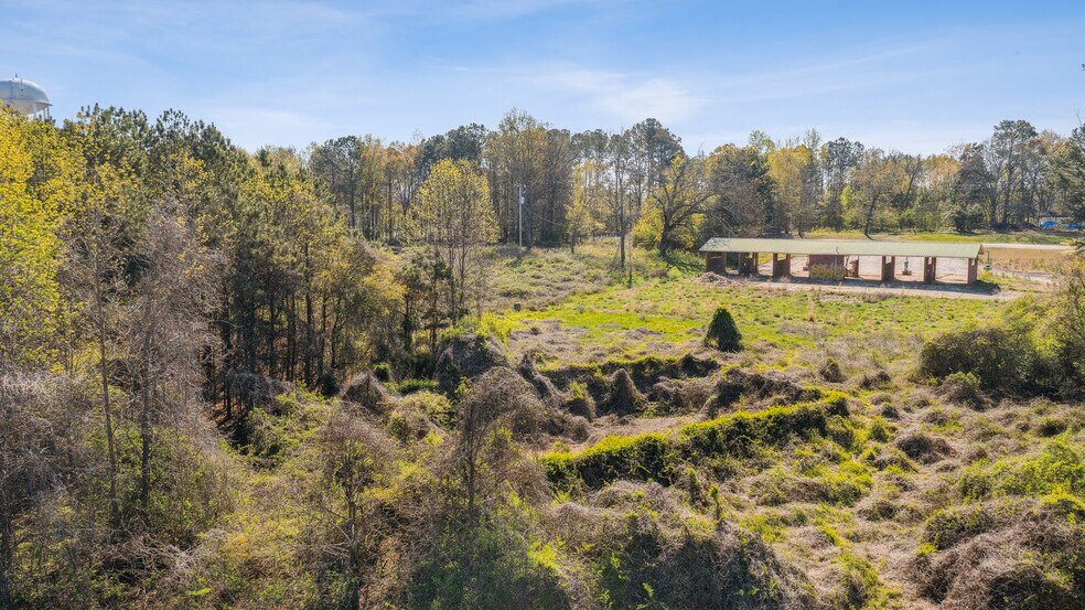 More Photos Of 11560 Veterans Memorial Hwy, Douglasville Land For Sale