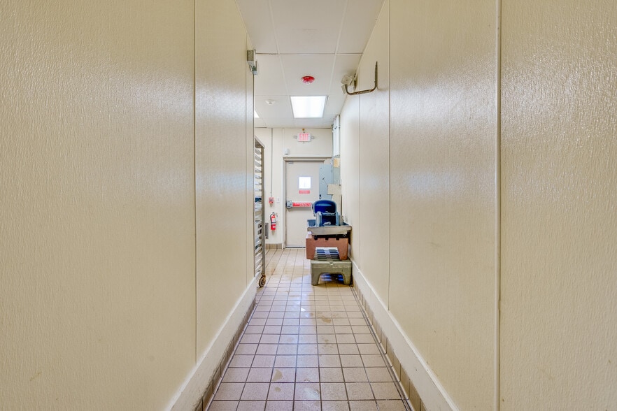 More Photos Of 3162 S Atlantic Ave, Daytona Beach Shores Restaurant For Lease