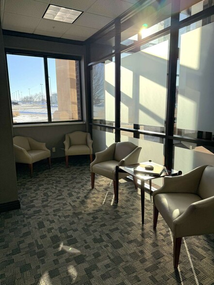 More Photos Of 3051 2nd St S, Saint Cloud Office For Lease