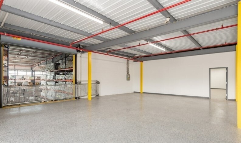 More Photos Of 6-8 Hoffman Pl, Hillside Warehouse For Lease