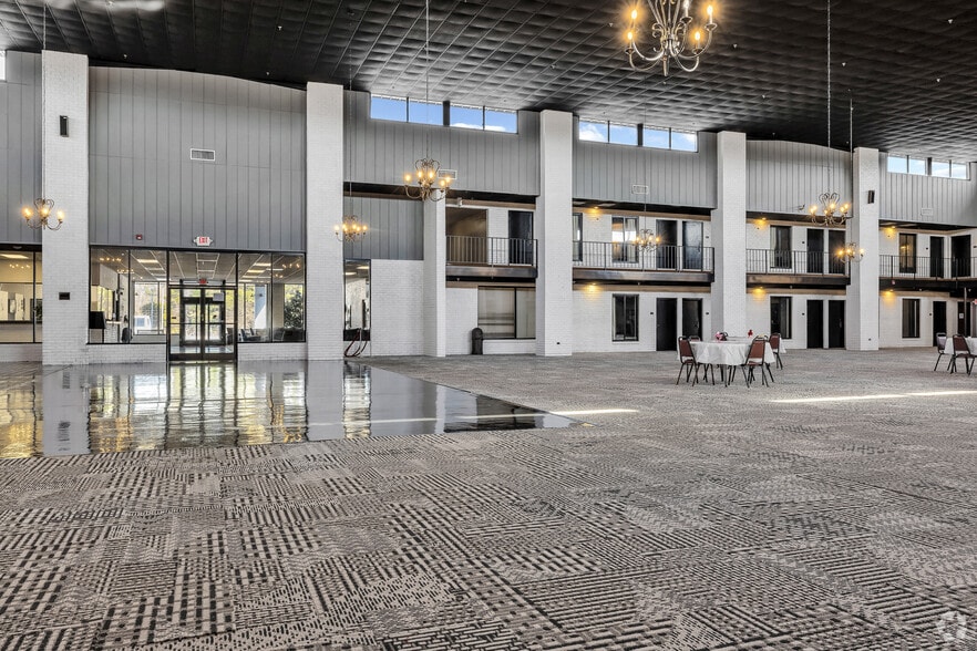 More Photos Of 343 W NC-561, Ahoskie Hotel For Sale