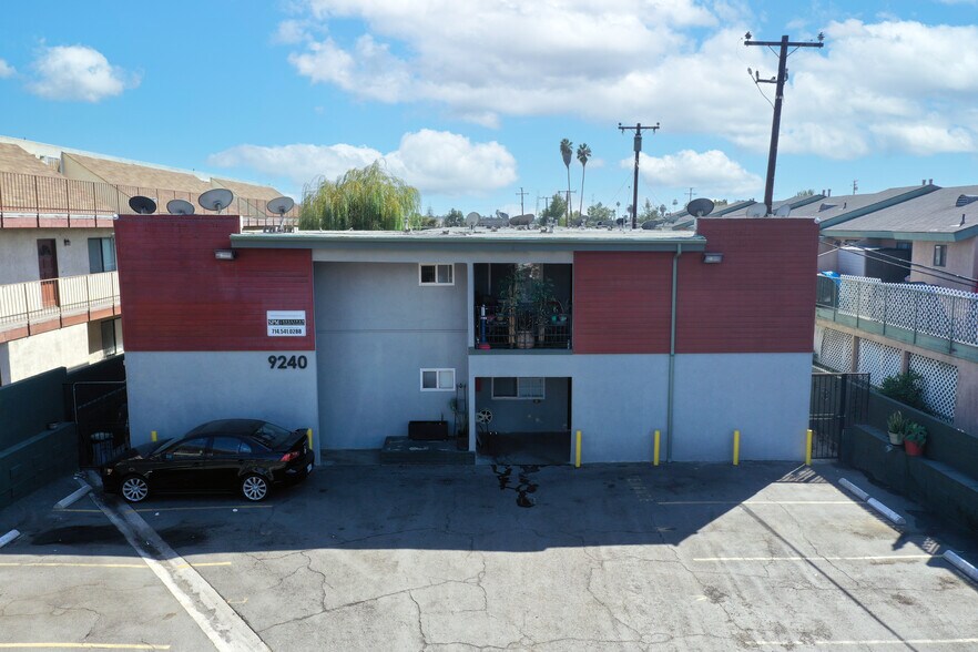 Primary Photo Of 9240 Palm St, Bellflower Apartments For Sale