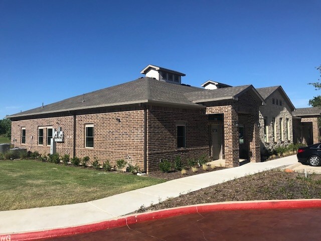 More Photos Of 8501 Mid Cities Blvd, North Richland Hills Medical For Sale