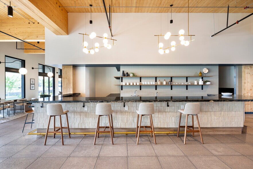 More Photos Of 433 S Farmer Ave, Tempe Office For Lease