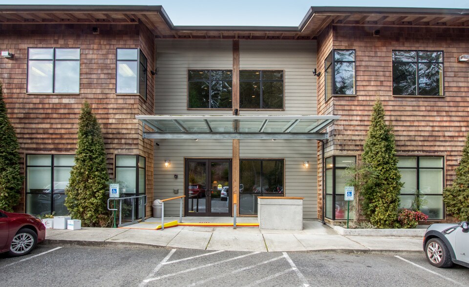 More Photos Of , Poulsbo Office For Sale