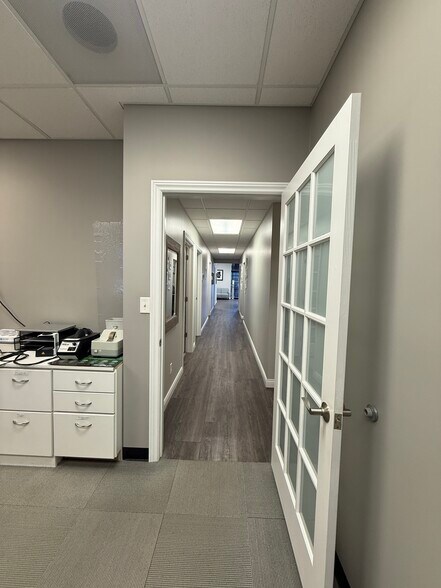 More Photos Of 7144 E Virginia St, Evansville Medical For Lease