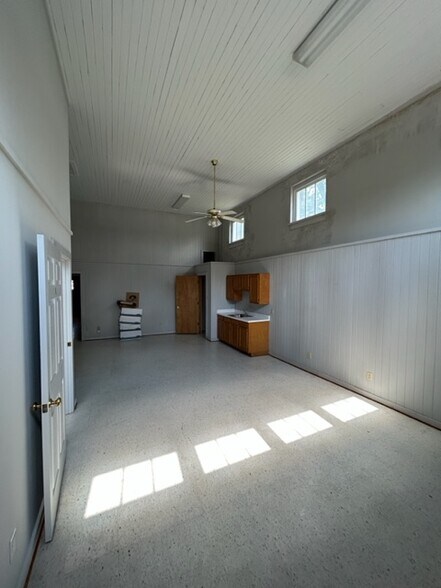More Photos Of 4390 Highland Ave, Beaumont Medical For Lease