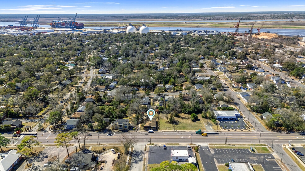 More Photos Of 1960 Carolina Beach Rd, Wilmington Freestanding For Sale