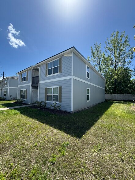 More Photos Of 6414 Sweetbay Ln, Jacksonville Apartments For Sale