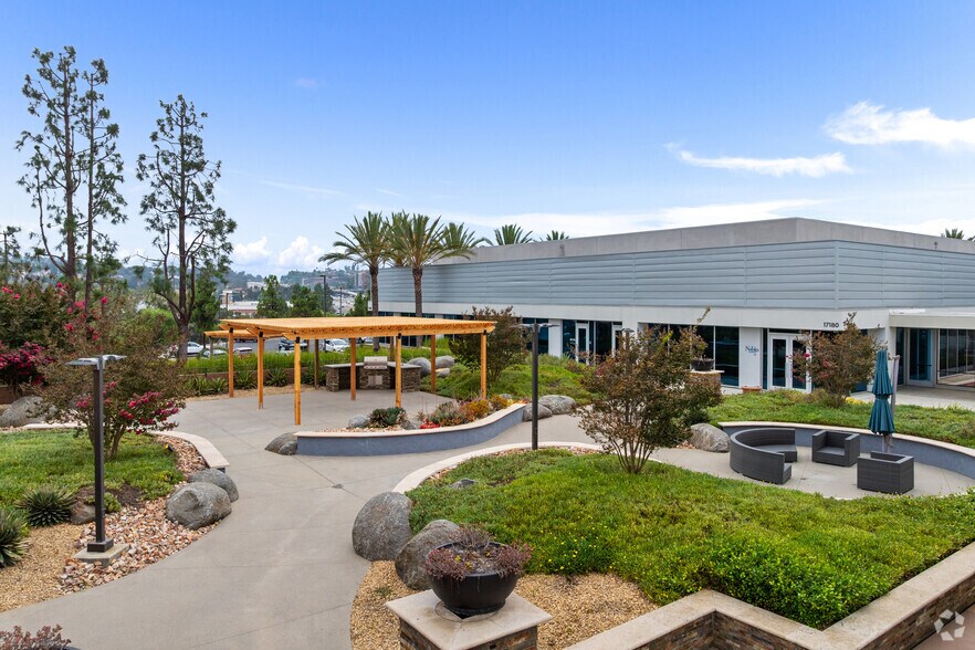 More Photos Of 17190 Bernardo Center Dr, San Diego Coworking Space