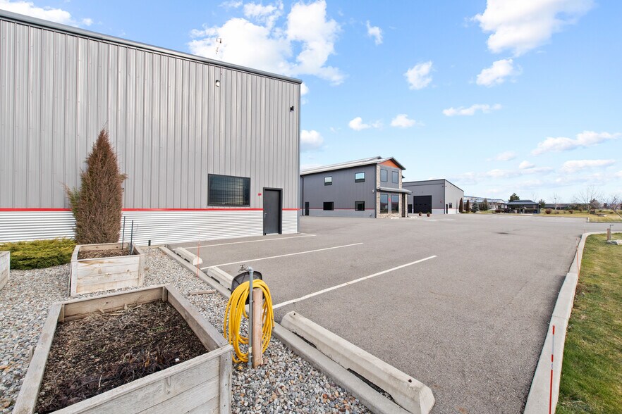More Photos Of 4419 Grange Ave ave, Post Falls Industrial For Sale