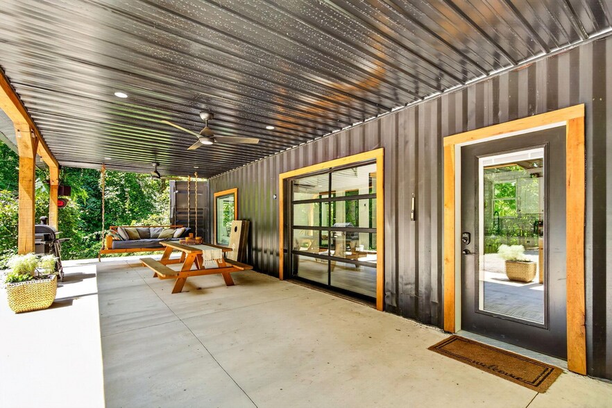 More Photos Of 21360 State Route 327, Laurelville Specialty For Sale