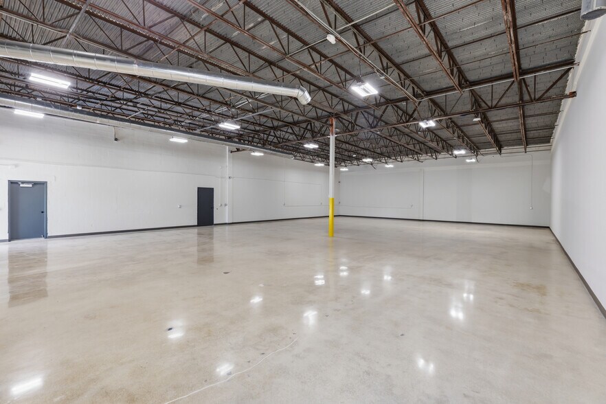 More Photos Of 3132 Fortune Way, Wellington Warehouse For Lease
