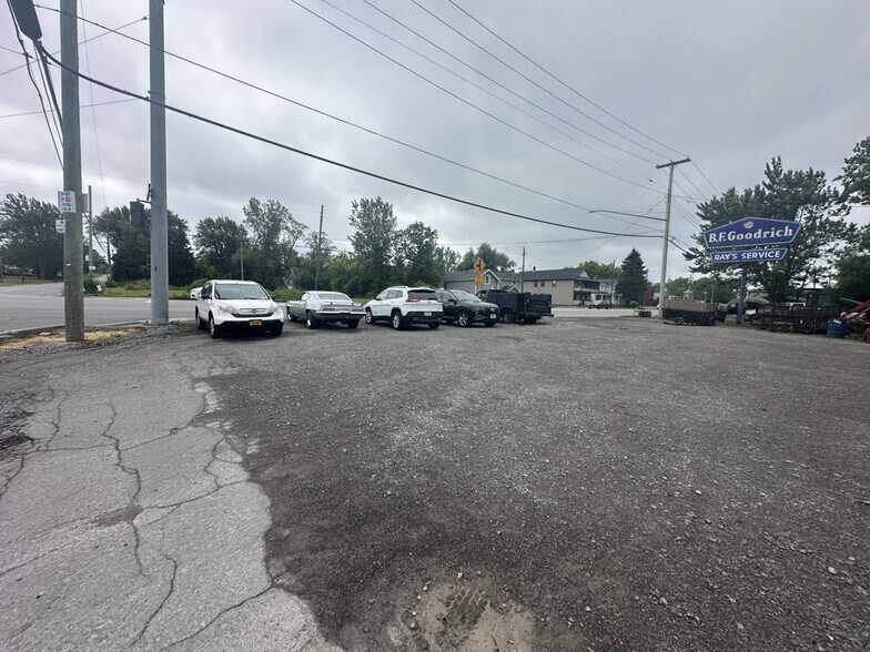 More Photos Of 6530 Broadway St, Lancaster General Retail For Sale