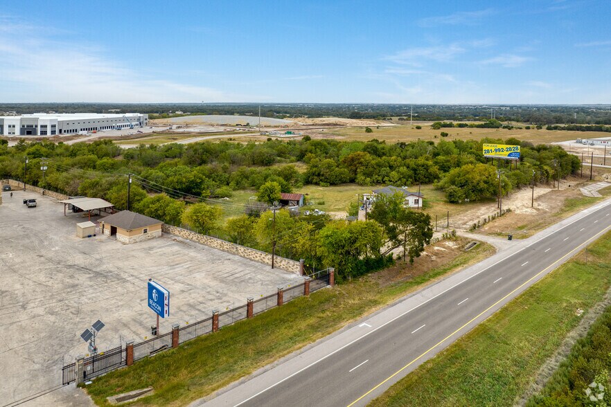 More Photos Of 2601 N Interstate 35, Georgetown Land For Sale