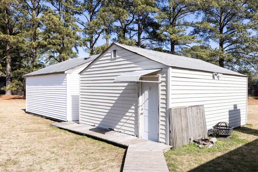 More Photos Of 6220 Portsmouth Blvd, Portsmouth Religious Facility For Sale