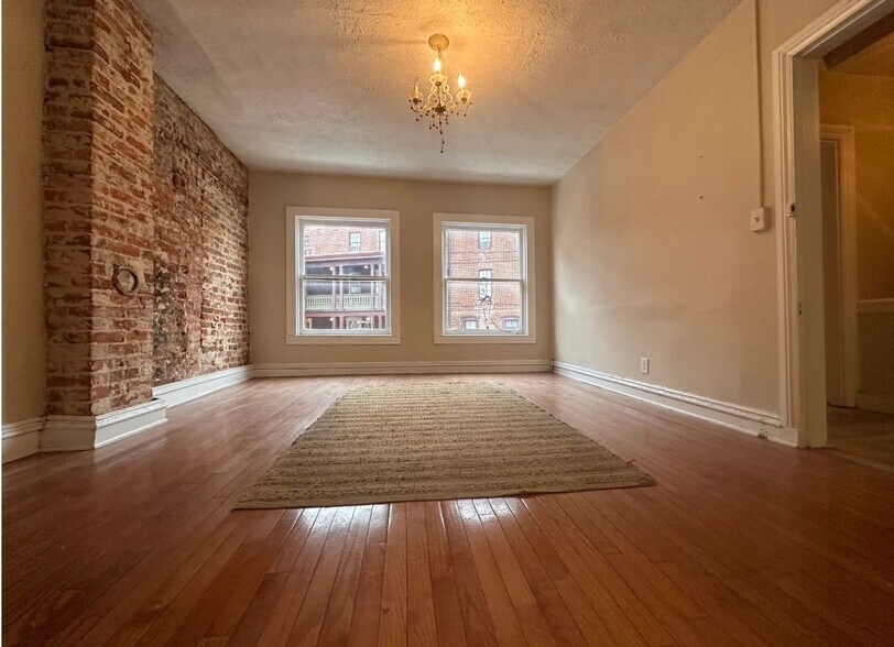 More Photos Of 234 Main St, Annapolis Storefront Retail Office For Lease