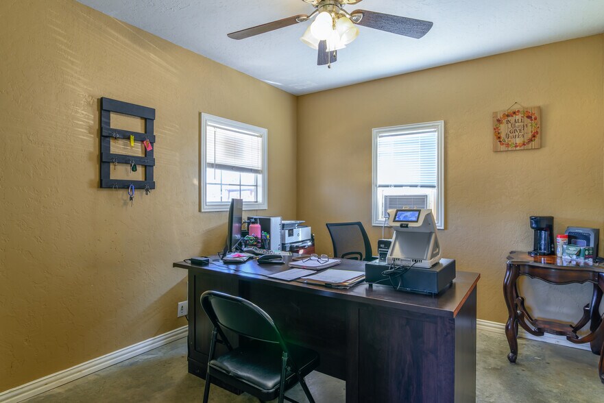 More Photos Of 21974 State Highway 155 S, Flint Land For Sale