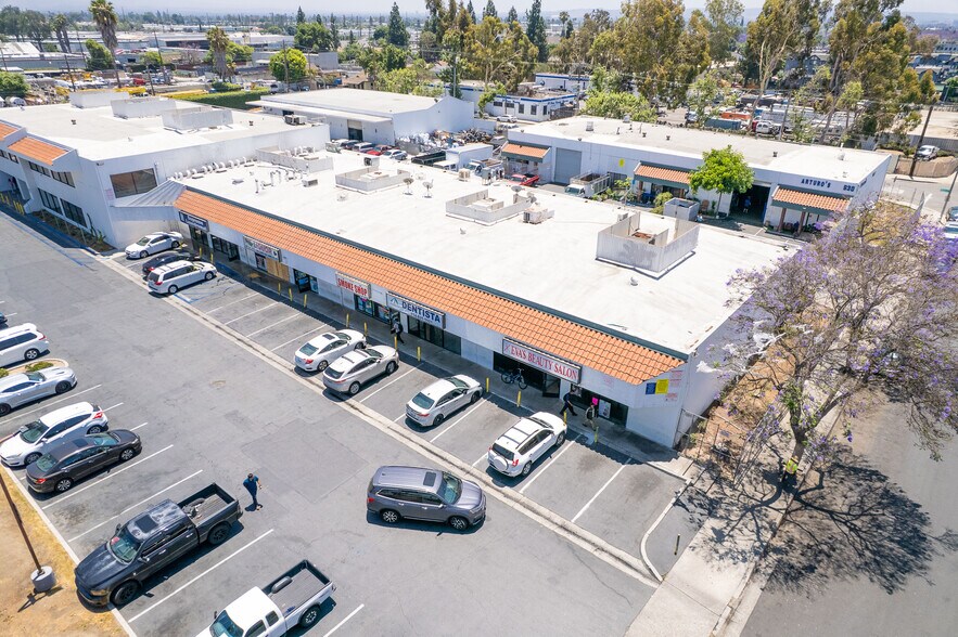 More Photos Of , Santa Ana Unknown For Sale