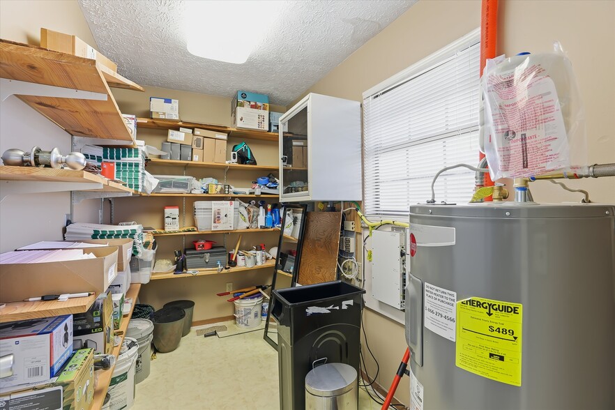 More Photos Of 7713 Oak Ridge Hwy, Knoxville Office For Sale