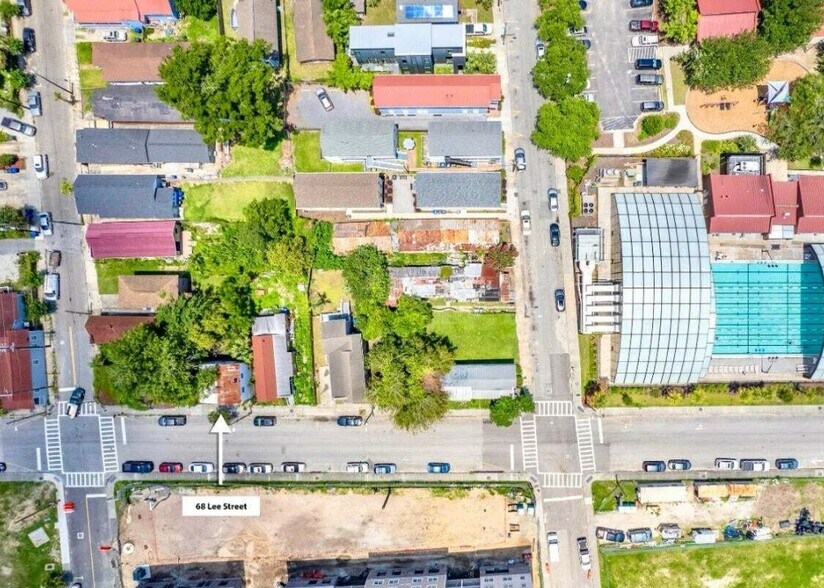 More Photos Of 68 Lee St, Charleston Apartments For Sale