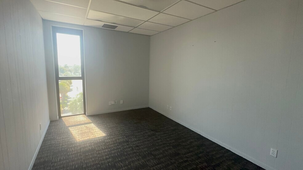 More Photos Of 1771 N State Road 7, Fort Lauderdale Loft Creative Space For Sale