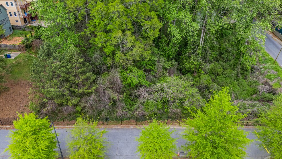 More Photos Of Claire Dr SE & Shadydale Ave SE, Atlanta Land For Sale