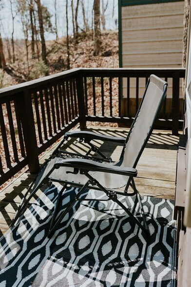 More Photos Of 896 Wilderness Rd, Mammoth Cave All Leisure For Sale